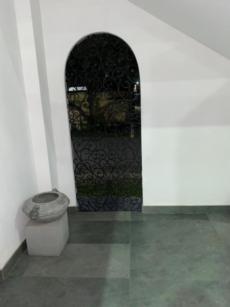 Ice Berg Apartment Dehiwala-Mount Lavinia