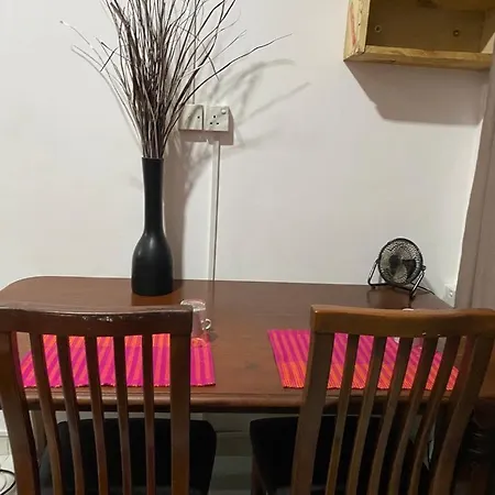 Ice Berg Apartment Dehiwala-Mount Lavinia Room photo
